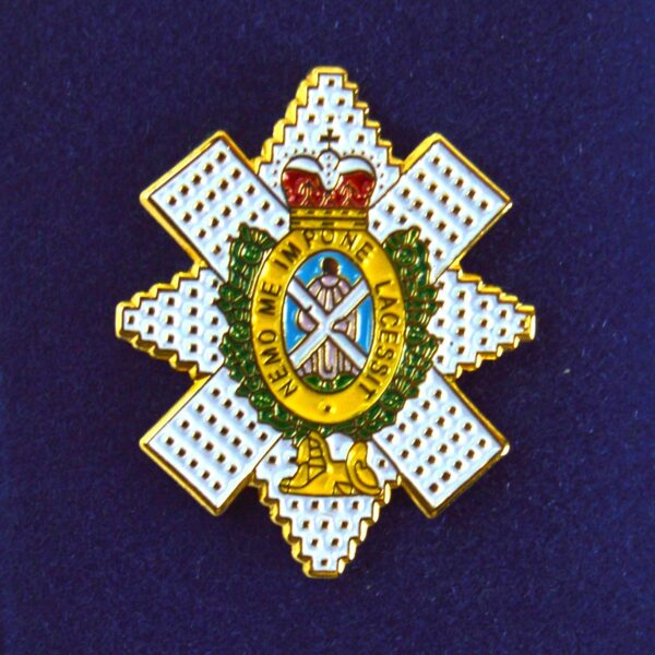 Black Watch (Royal Highlanders) Lapel Badge, Queen's Crown