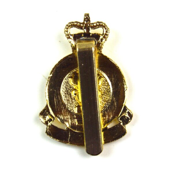 Army Catering Corps (2nd Type) Anodised Cap Badge, Queen's Crown - Image 2