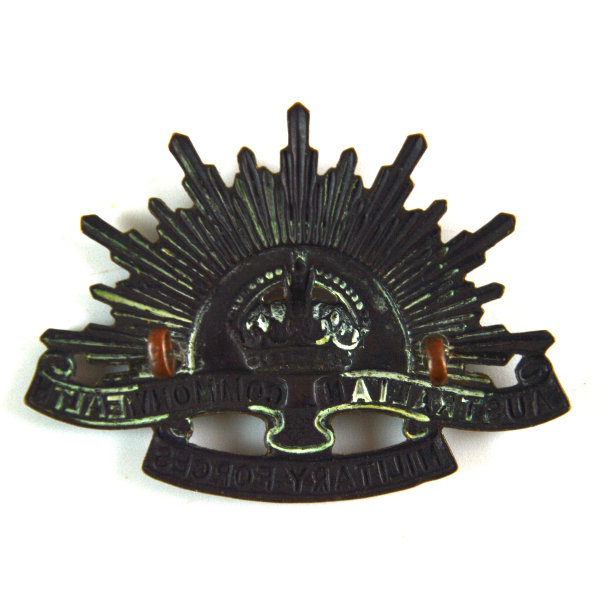 Australian Commonwealth Military Forces Cap Badge (1904-1949 Pattern) - Original - Image 2