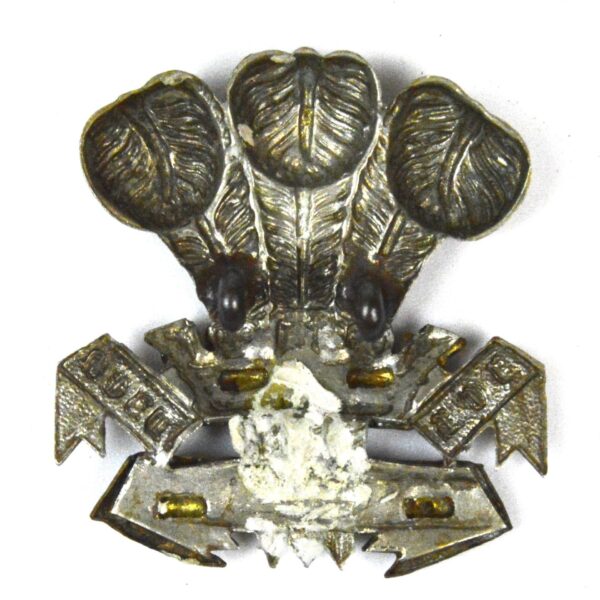 Prince of Wales’s Leinster Regiment (Royal Canadians) Cap Badge - Image 2