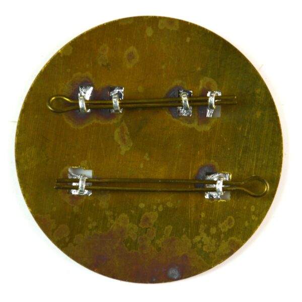 Queen's Own Highlanders (Seaforth and Cameron) (1961-1994 Pattern) Anodised Glengarry Badge - Image 2