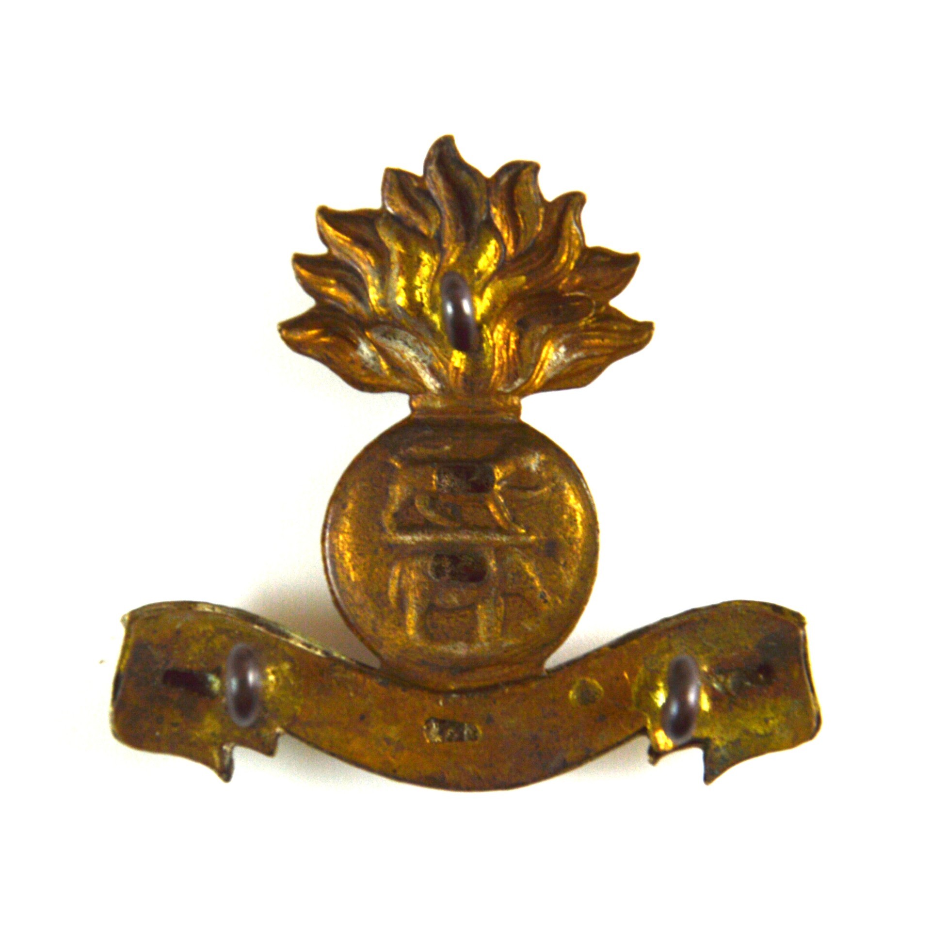 Royal Dublin Fusiliers Cap Badge (1898-1922 Pattern) - Original - Image 2