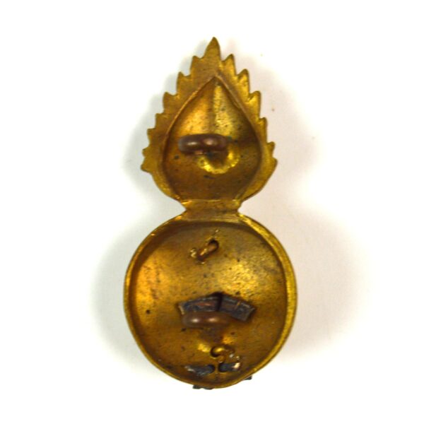 Royal Fusiliers (City of London Regiment) Officer's Collar Badge, Queen's Crown - Image 2