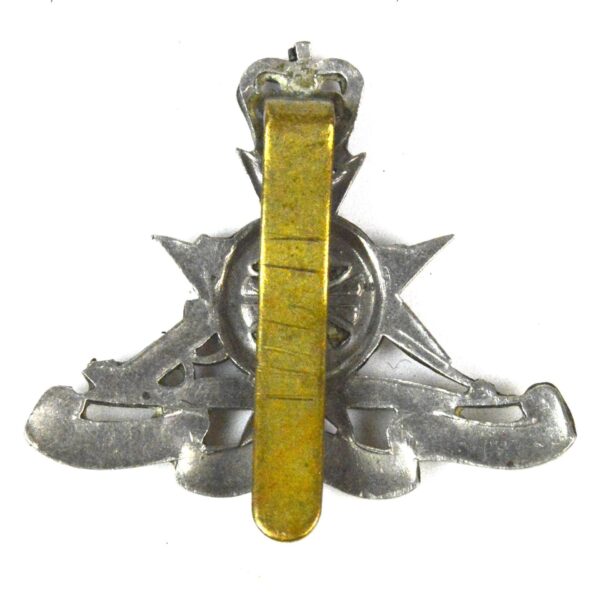 Royal Malta Artillery Beret Badge, Queen's Crown - Image 2