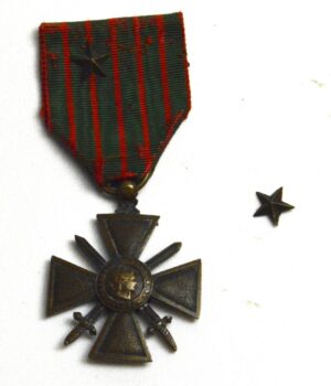French WWI Croix de Guerre 1914-1918 Medal