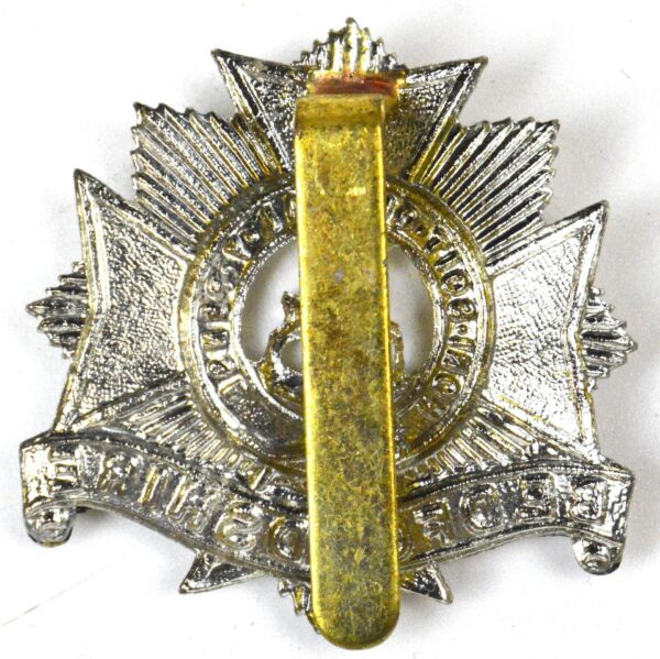 Bedfordshire Regiment Cap Badge (1898-1919 Pattern), Bimetal Restrike - Image 2