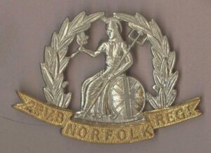 2nd.. V. B. NORFOLK REGt. bi-metal or's cap badge