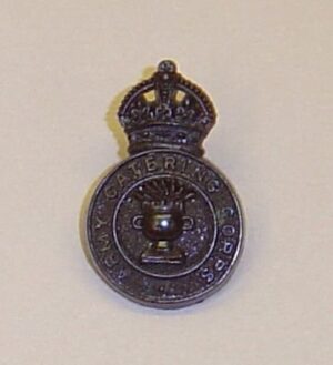 ARMY CATERING CORPS KC WWII plastic economy cap badge