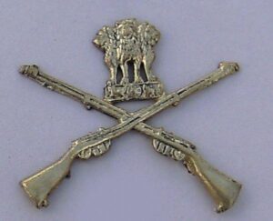 CROSSED RIFLES, ASHOKA'S LIONS above, 'MARKSMAN'