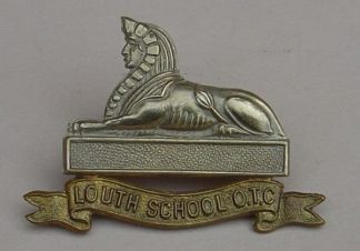 UTH SCHOOL O.T.C. or's bi/m cap badge
