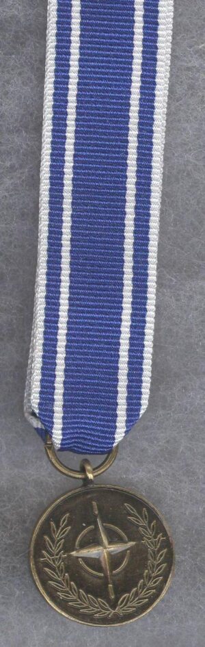 CEDONIA (no clasp-ribbon only) miniature