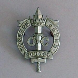MONKTON COMBE SCHOOL O.T.C. w/m cap badge