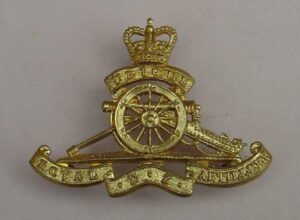 N.Z. G. S. set, (3) WWI  cap badge & collars Bzed