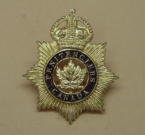 PENITENTIERS CANADA KC a/a cap badge