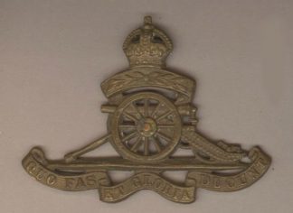 ROYAL ARTILLERY 'TERRITORIAL' KC g/m cap badge