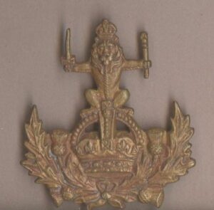 ROYAL GLASGOW YEOMANRY  KC g/m cap badge