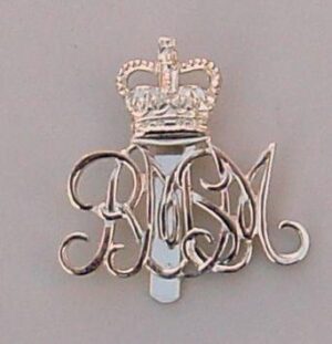 ROYAL MILITARY SCHOOL of MUSIC QC a/a cap badge