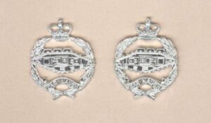 ROYAL TANK REGIMENT QC a/a collar dogs, pair