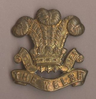 THE WELSH REGIMENT WWI 'Brass Strike' cap badge