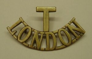 T-LONDON -2-line brass shoulder title