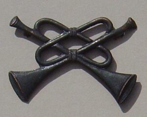 TRUMPETS CROSSED 'TRUMPETER' 'bronzed' metal