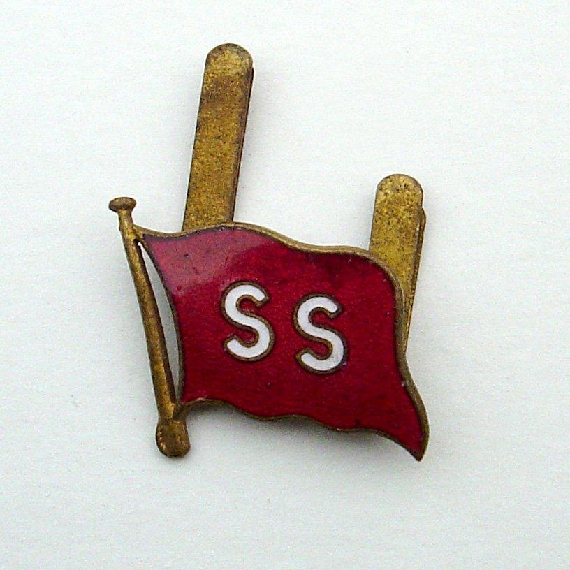 ELLERMAN CITY LINE Ltd Officer's enamel and Gilt cap badge centre ...