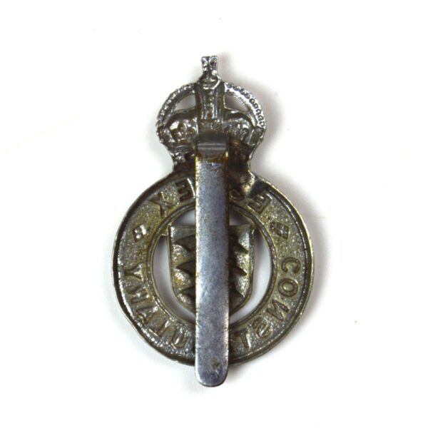Essex Constabulary Chrome Cap Badge, King's Crown - Image 2