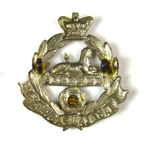 East Lancashire Regiment Cap Badge, Victorian Crown, Original - Image 2