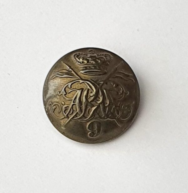 9th Queen's Royal Lancer Regiment ORs Button (23mm)