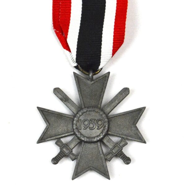 German Third Reich War Merit Cross, 2nd Class for Combatants (Late War Type) - Image 2