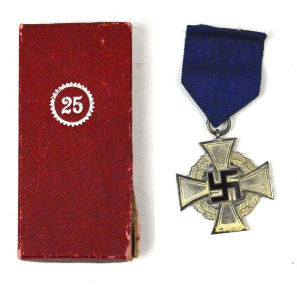 German Third Reich 25 Years of Faithful Service Cross in Box - Image 3