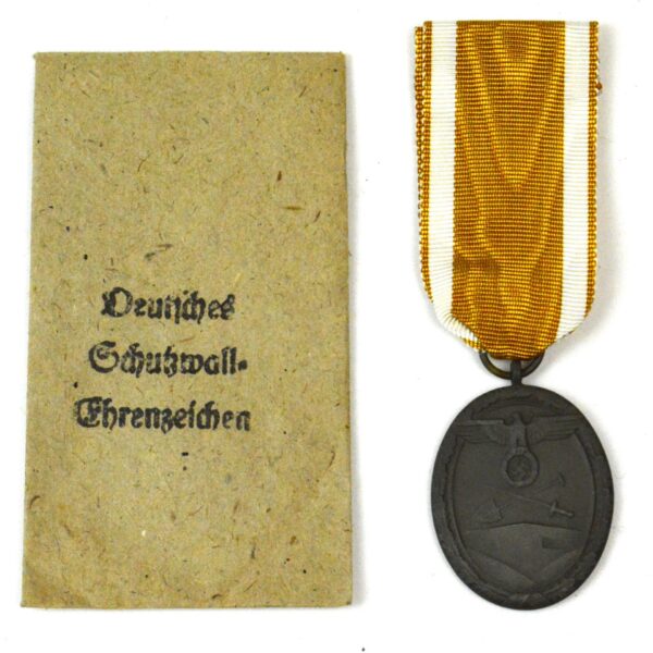German Third Reich Westwall Medal with Envelope, Late War Type - Image 2