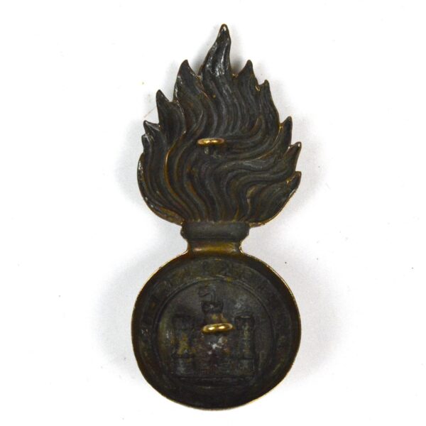 Royal Inniskilling Fusiliers Fur Cap Badge - Image 2
