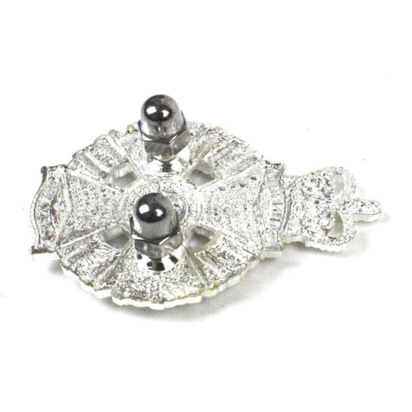 The Rifles Sergeants/NCO's Pouch Badge, Nickel Plated, Queen's Crown - Image 3