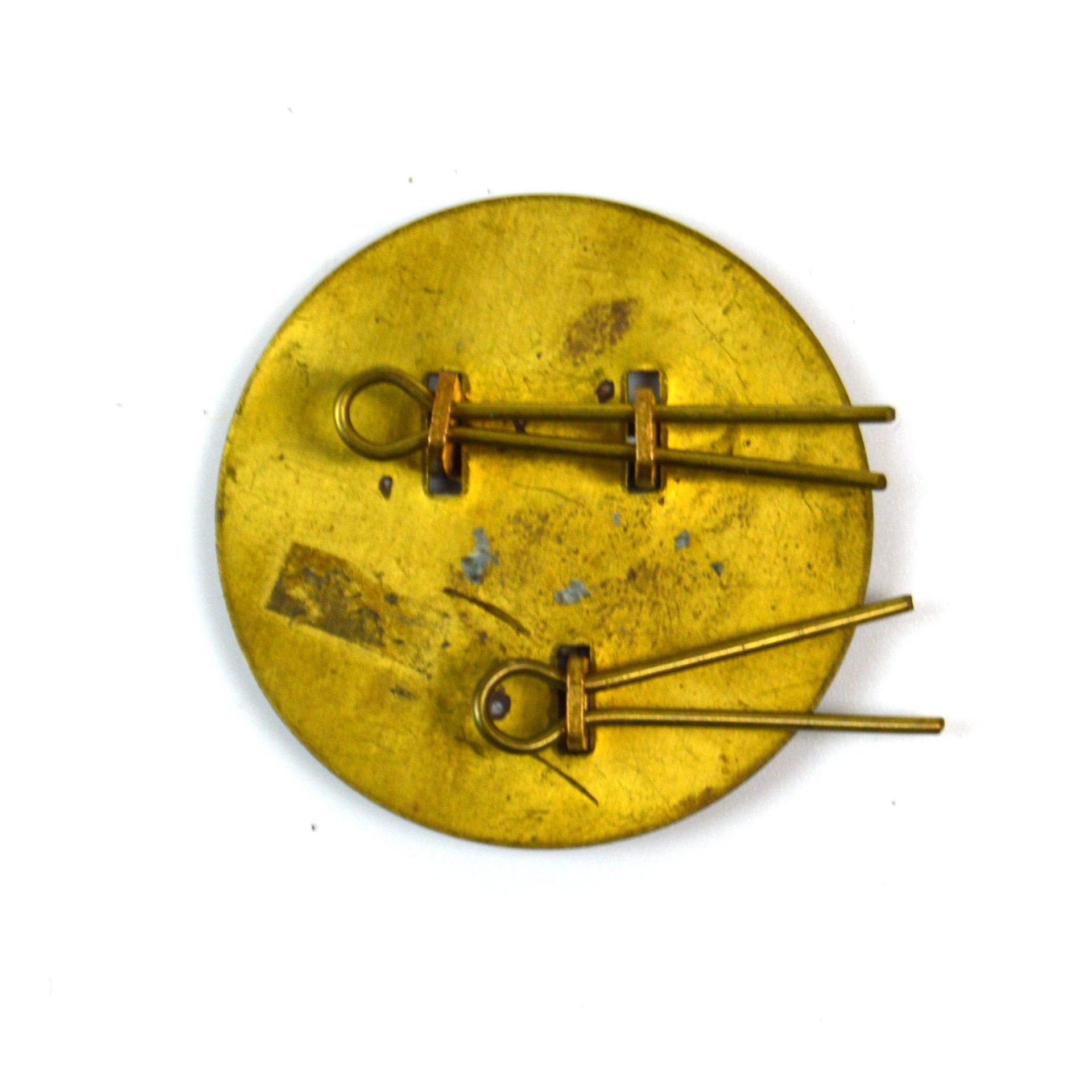 Restrike 6th Gurkha Rifles 2 Part White Metal Cap Badge - Image 3