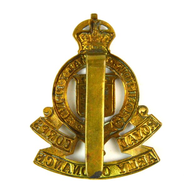 Royal Army Ordnance Corps (RAOC) Cap Badge, Original - Image 2
