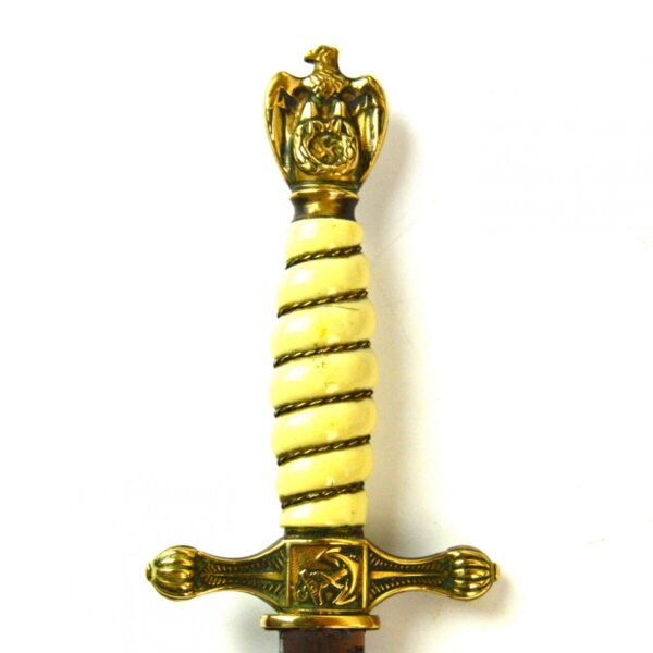 German Third Reich Kriegsmarine Officer's Dress Dagger - Image 2