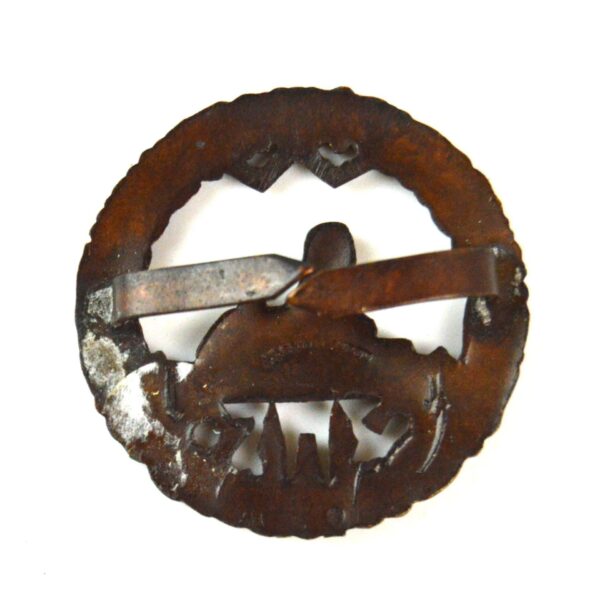 South Wales Borderers OSD Bronze Cap Badge - Image 2