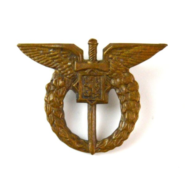 Czechoslovakian WWII Miniature Pilot's Badge