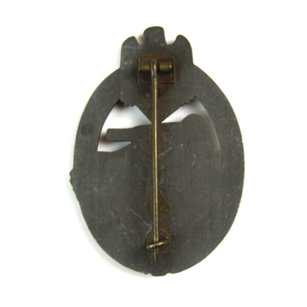 Original German Third Reich Panzer Assault Badge - Image 2