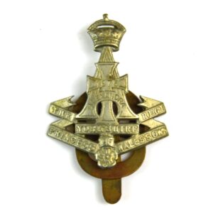 Green Howards (The Yorkshire Regiment) Cap Badge, Original