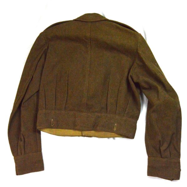 1949 Pattern Royal Military Police 2nd Lt. Battledress Blouse, Size 8 - Image 5