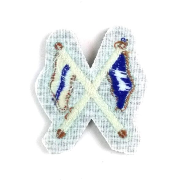 Signallers (Crossed Flags) Embroidered Trade Badge - Image 2