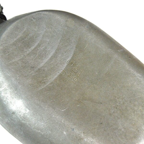 US WWII M1910 Seamless Water Bottle, Dated 1945 - Image 3