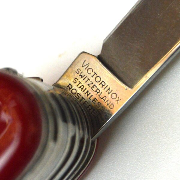 Swiss Army Knife 4.0567 by Victorinox in Original Leather Case - Image 2