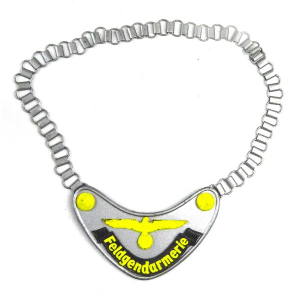 Reproduction Third Reich Feldgendarmerie Gorget
