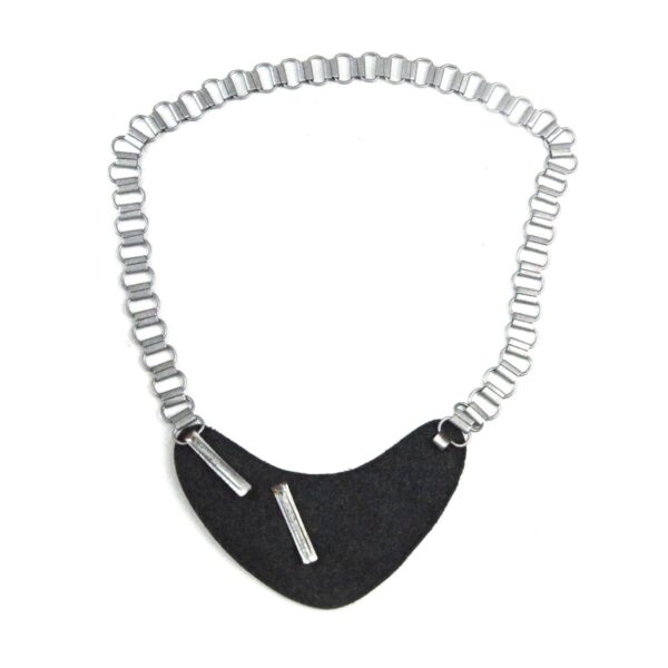 Reproduction Third Reich Feldgendarmerie Gorget - Image 2