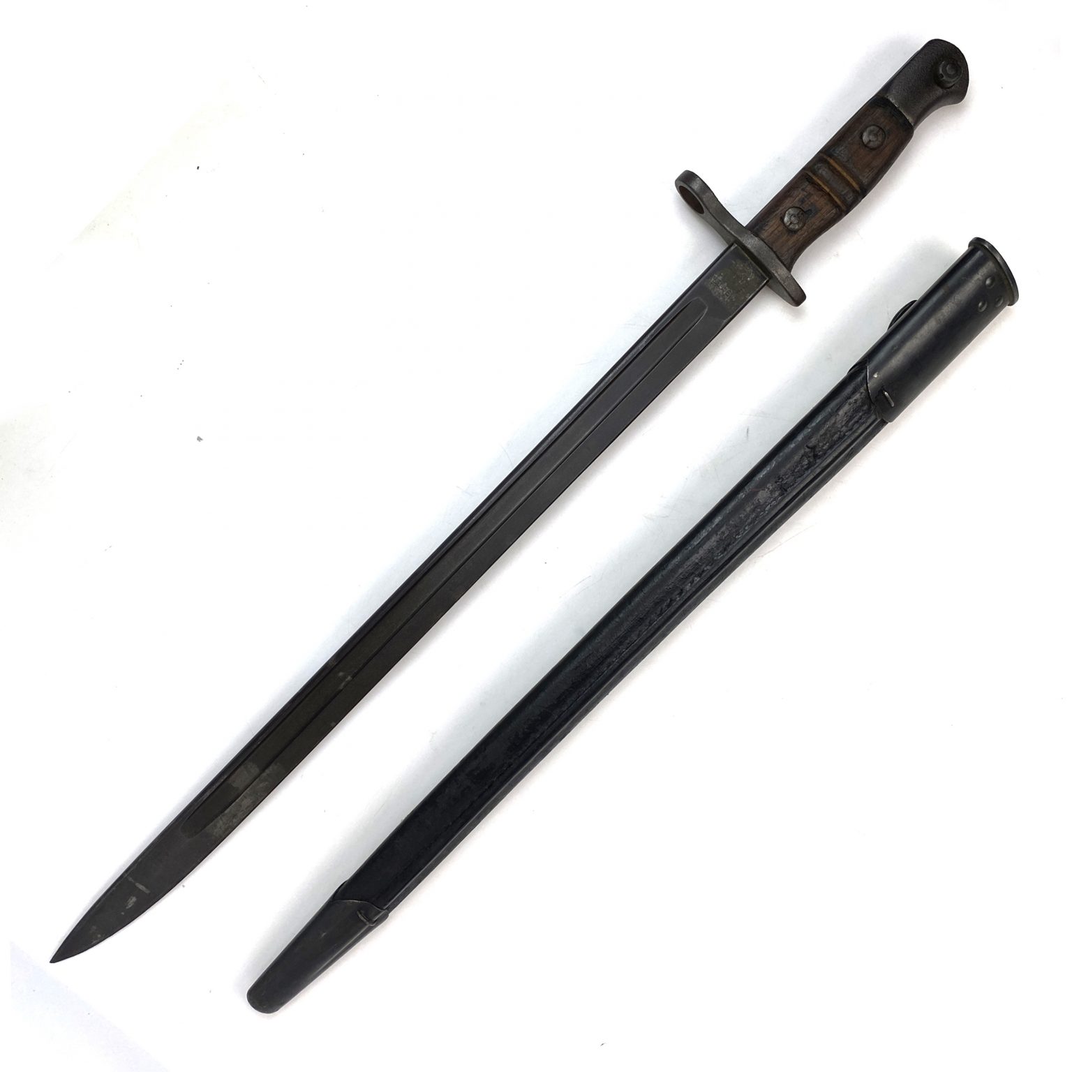 British P1914 Enfield Rifle in Scabbard, Remington Jeremy