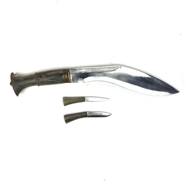 Kukri Knife Complete with Scabbard and Knives - Image 4