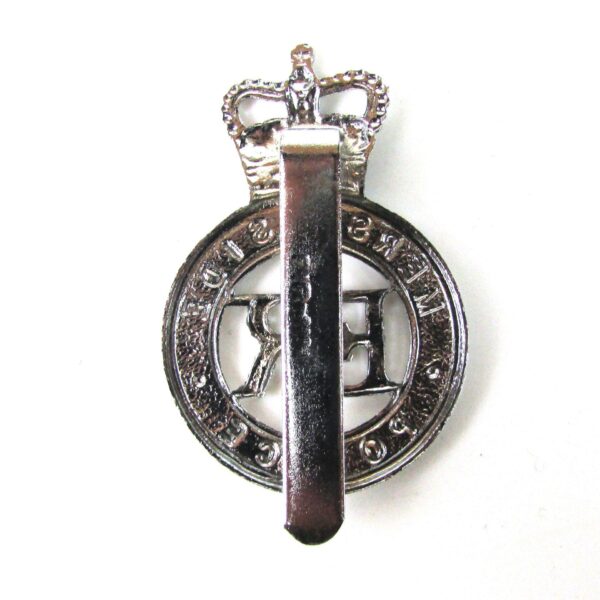 Merseyside Police Chrome Cap Badge, ERII - Image 2